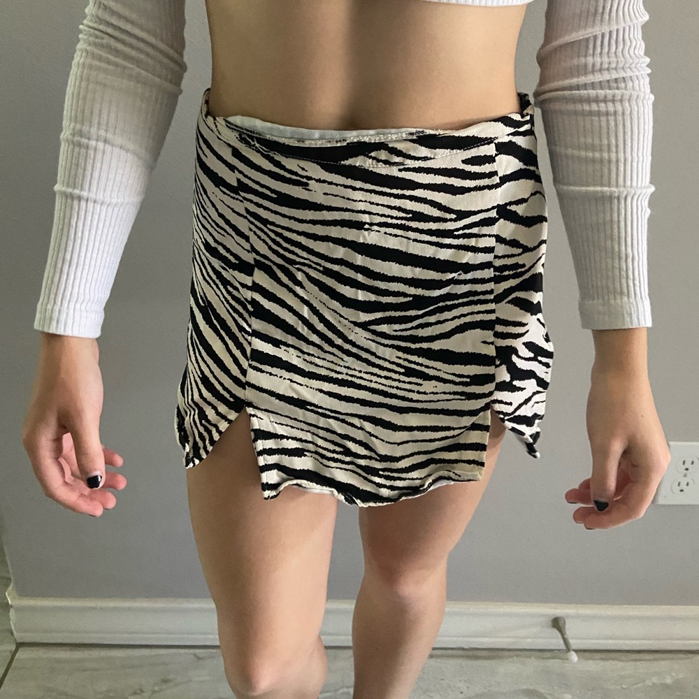 Zara Zebra Print Skort